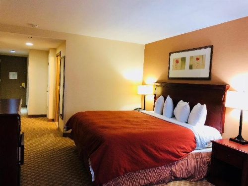 Queens County Inn and Suites Long Island City image 1