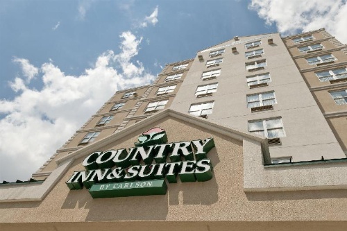 Queens County Inn and Suites Long Island City image 7